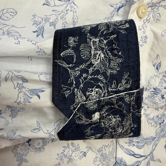 Robert Graham Shirt Men Large White Blue Floral Band Collar Flip Cuff Art Party - Picture 11 of 14